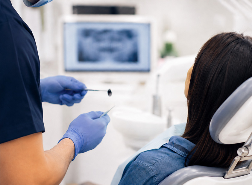 Impianti dentali senza dolore: è possibile?